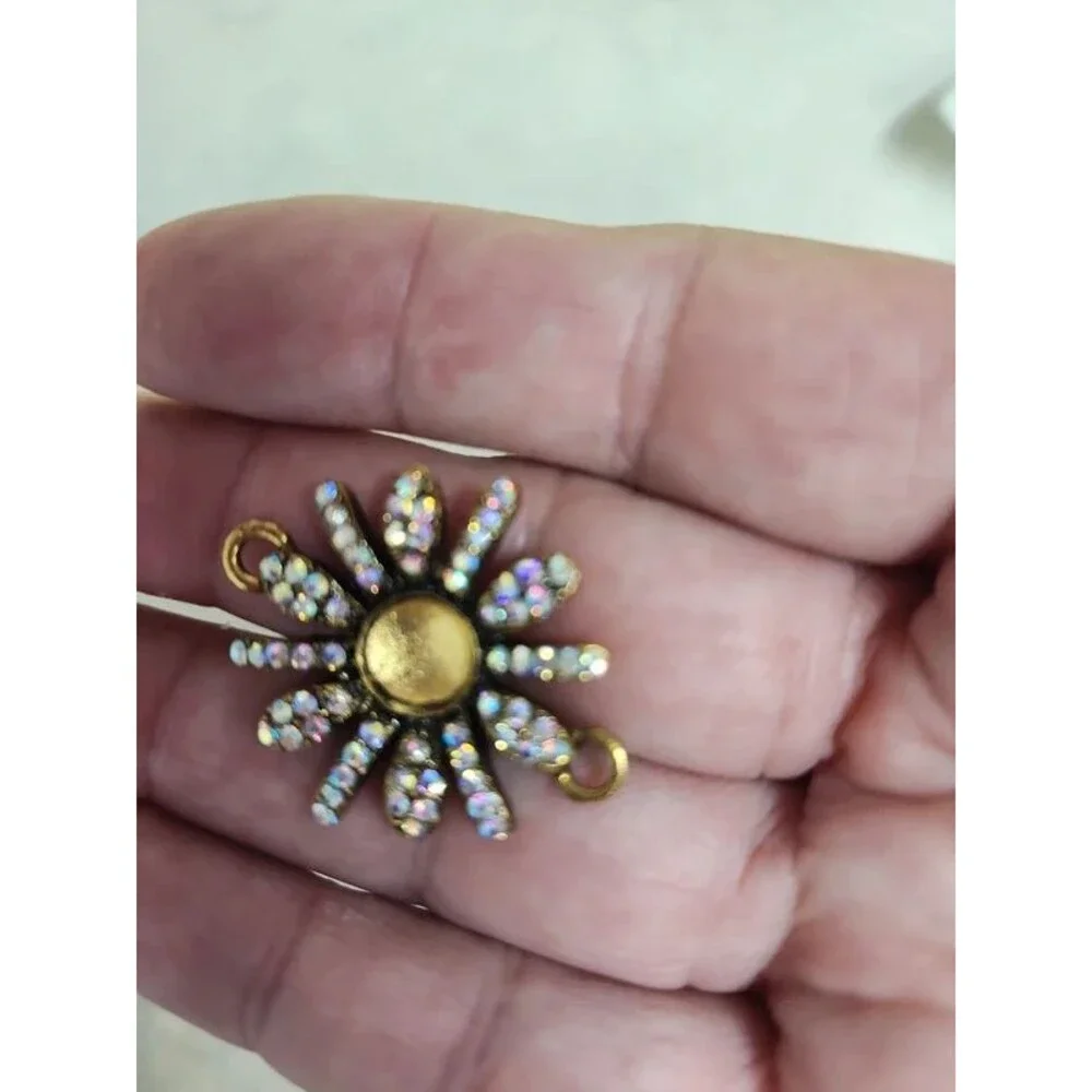 set of 4 double ended crystal and metal charms for jewelry making